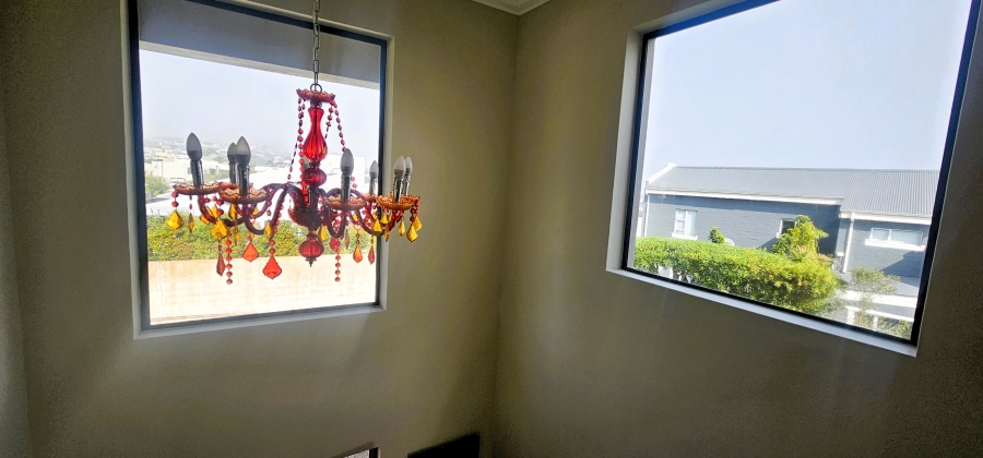 3 Bedroom Property for Sale in Myburgh Park Western Cape